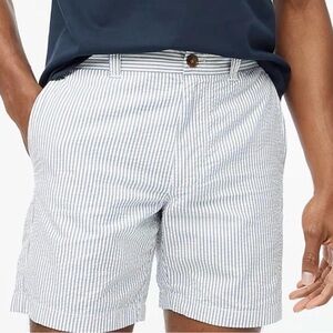 🆕 J. Crew Men's Blue and White Striped Shorts